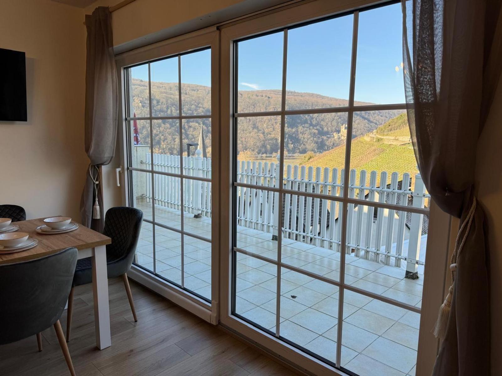 Haus Am Weinberg Apartment Рюдесхайм ам Рейн Стая снимка