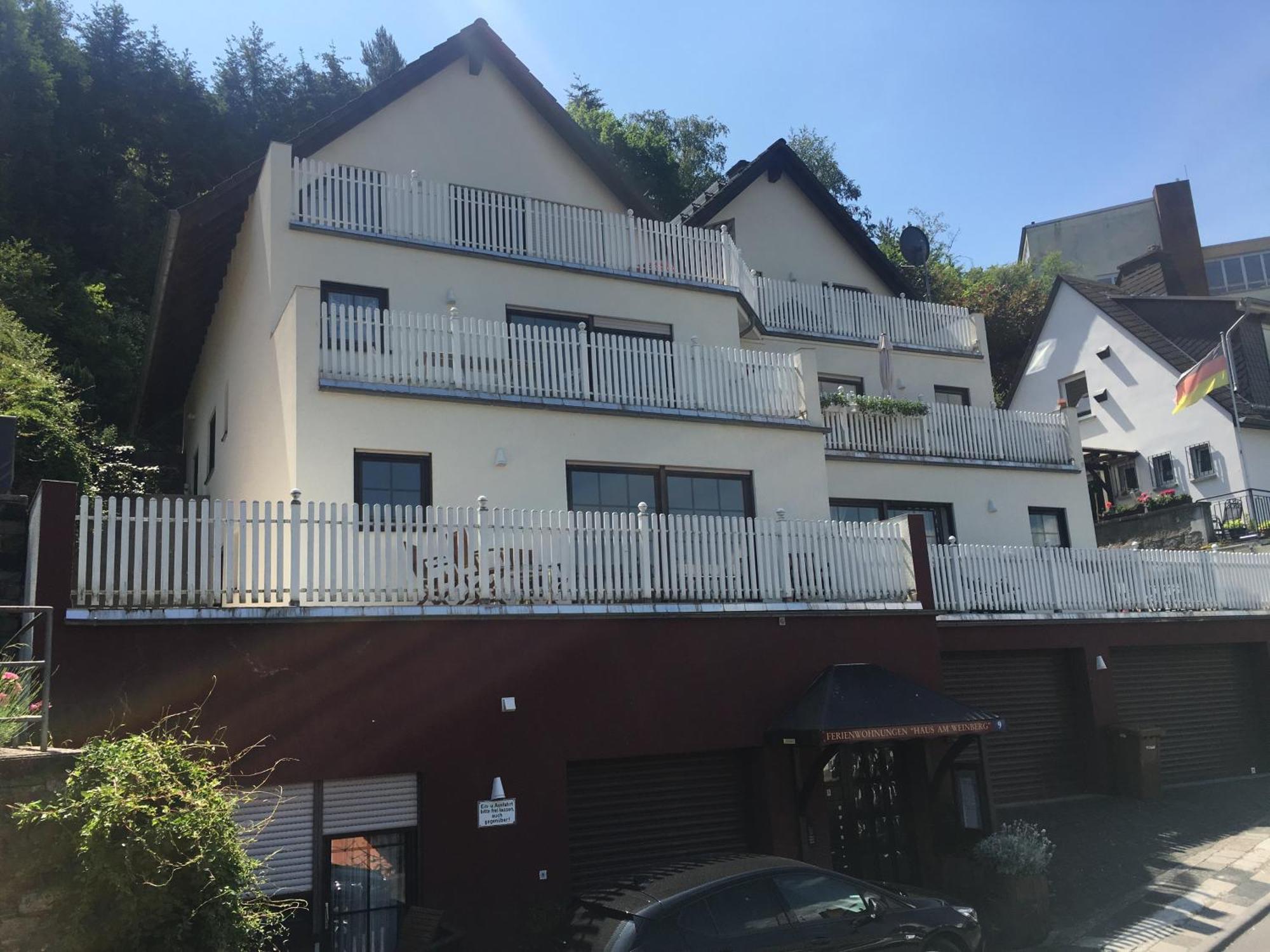 Haus Am Weinberg Apartment Рюдесхайм ам Рейн Екстериор снимка